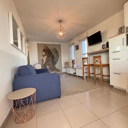 Apartment Avec Parking - Cite Du Vin