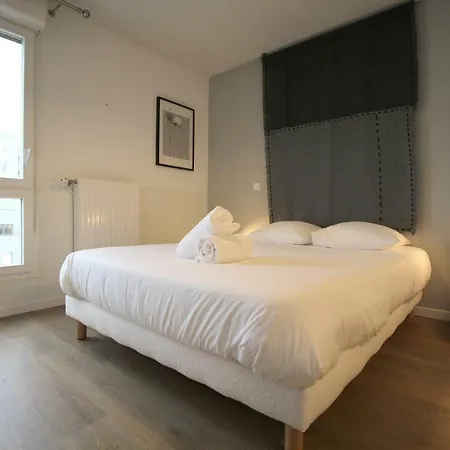 Apartment Avec Parking - Cite Du Vin *